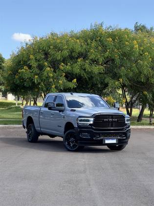 RAM 2500 6.7 I6 TURBO DIESEL LARAMIE CD 4X4 AUTOMÁTICO